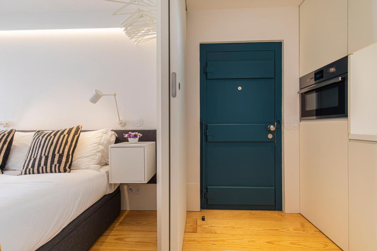 Lovelystay - The Blue Pool House * Lisboa