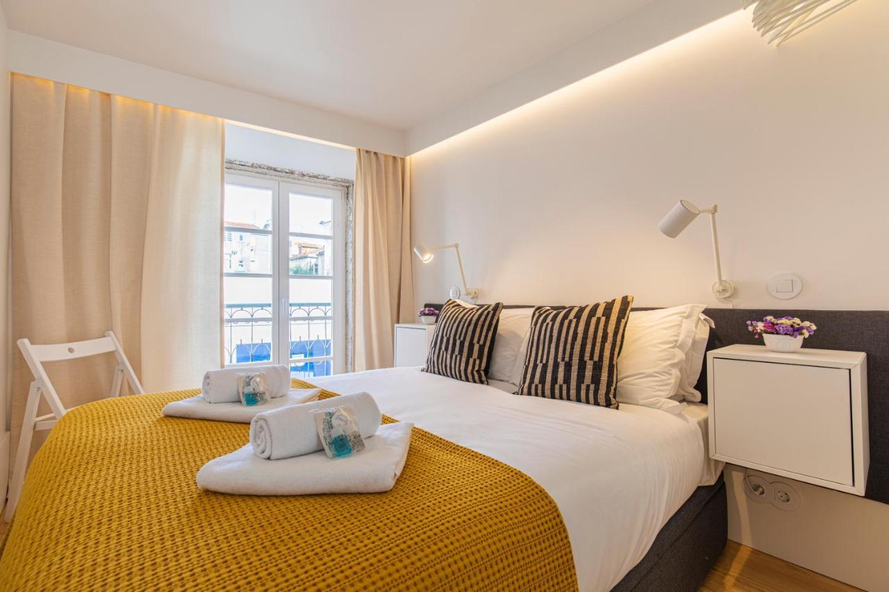 Lovelystay - The Blue Pool House Lisboa