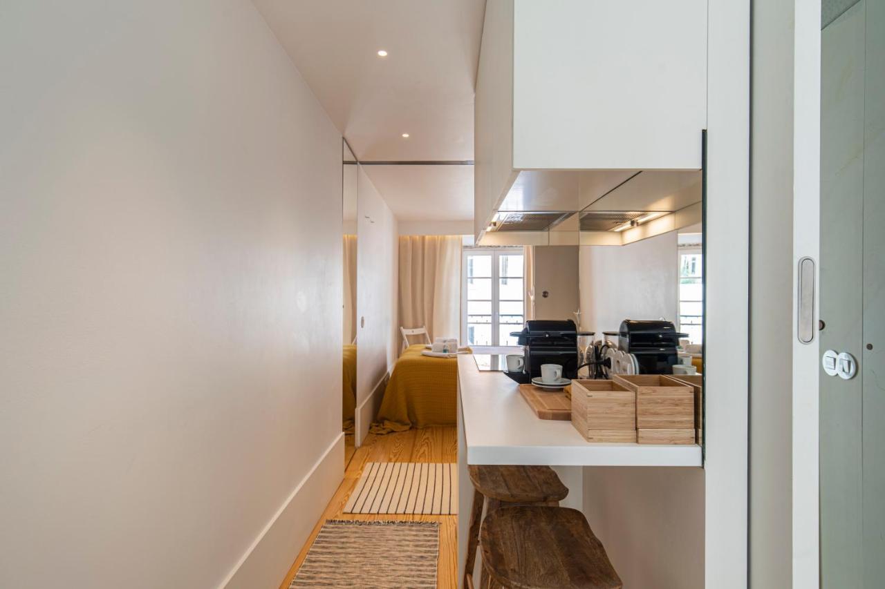 Lovelystay - The Blue Pool House * Lisboa