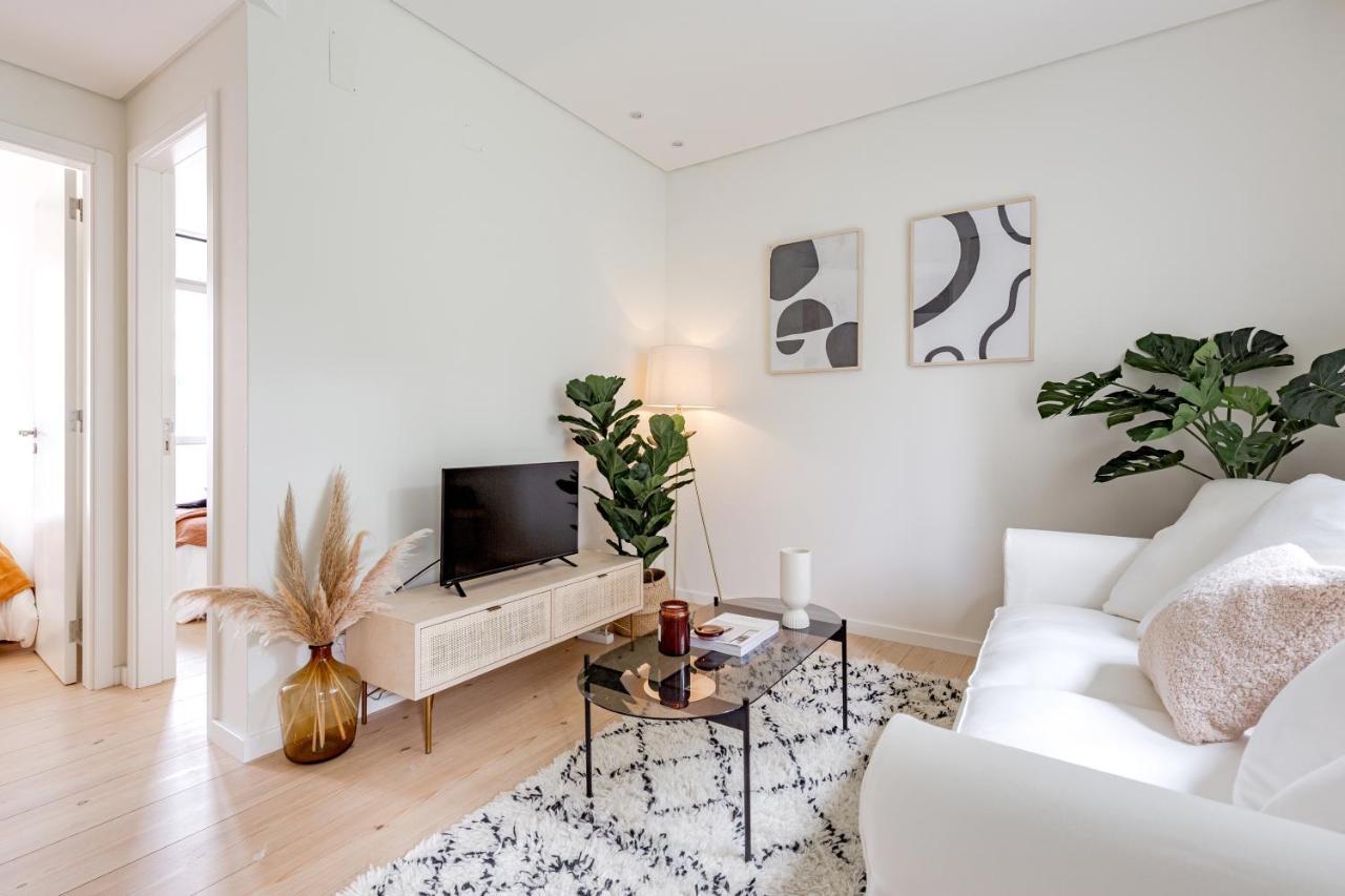Casa Boma - Modern & Luminous With Balcony - Alcantara I Lissabon
