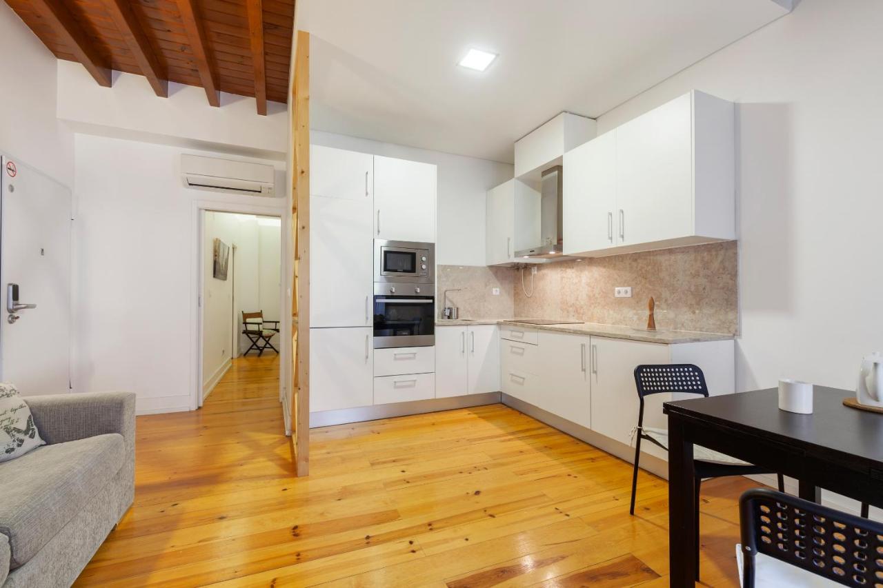 Appartement Bica 10 *