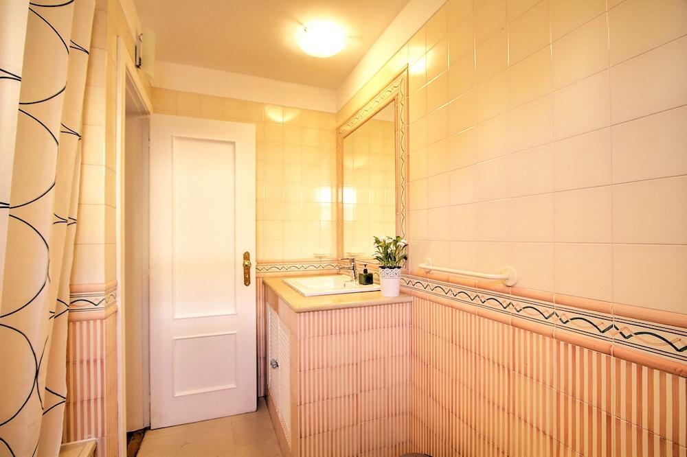Heart Bairro Alto By Alfama Appartement Lisboa
