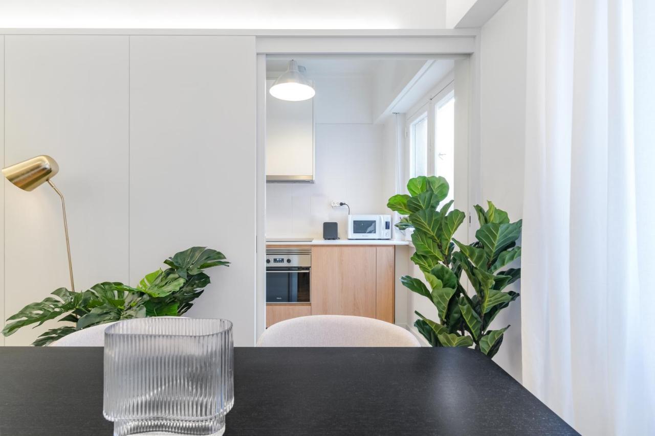 Casa Boma - Sunny And Spacious With Private Terrace - Alcantara Ii Lissabon