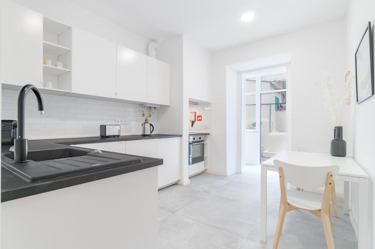Appartement Casa Boma - Modern And Stylish With Private Terrace - Lapa Iv