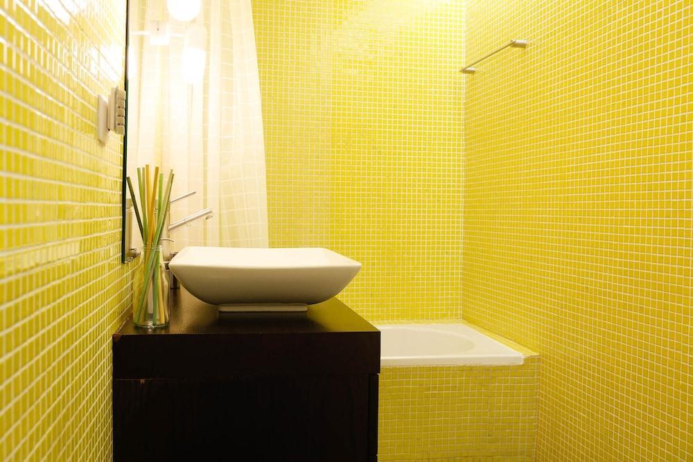 Bairro Alto By Rental4all * Lisbon