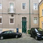Lovelystay - Cozy 3Bdr Apartment In Estrela