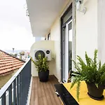 Prestige Ajuda Apartment