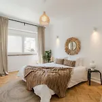 Casa Boma Lisboa - Shining & Spacious Apartments With Balcony - Alvalade I