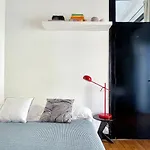Central 2 Bedroom Apartment In Lisbon