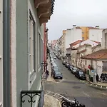 Charming 2Bdr Apartment In Lapa By Lovelystay