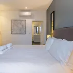 Self Check-In, 3Br, Ac/Heating & Breakfast Terrace