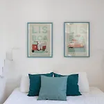 Classic Lisbon Homes: Bright & Central In Belem
