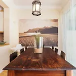 Nesha Guesthouse Lisbon