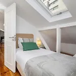 Whome Brand New Lisbon Rooftop With River View