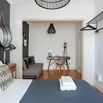 Dumont Lisbon Guesthouse