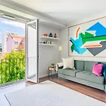 Campo De Ourique Deluxe Mid-Term Stays