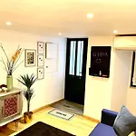 Oleiro Cozy Apartment