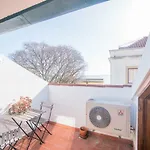Amendoeira\'S Terrace With River View
