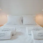 Sunshine House - Exclusive Apartment - Home By The Castle