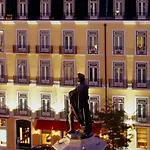 Love Inn Bairro Alto 4