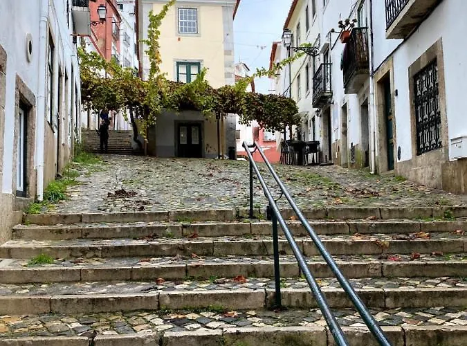 Alfama Apartments Sao Crispim