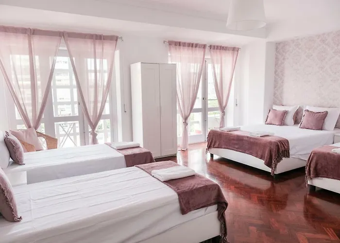 4U Lisbon Suites&Guesthouse VII Airport