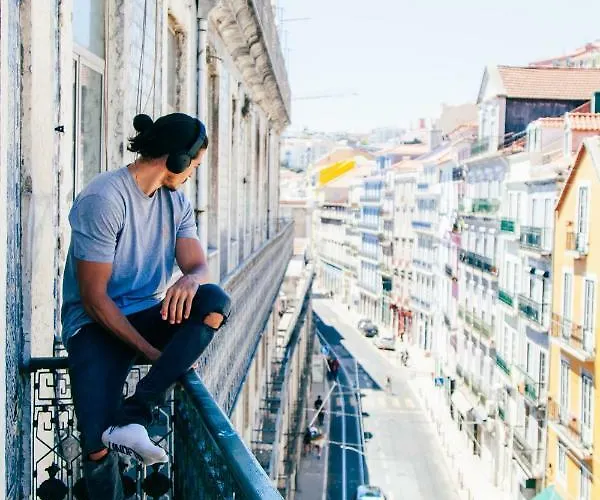 Outsite Coliving Lisbon - Cais Do Sodre