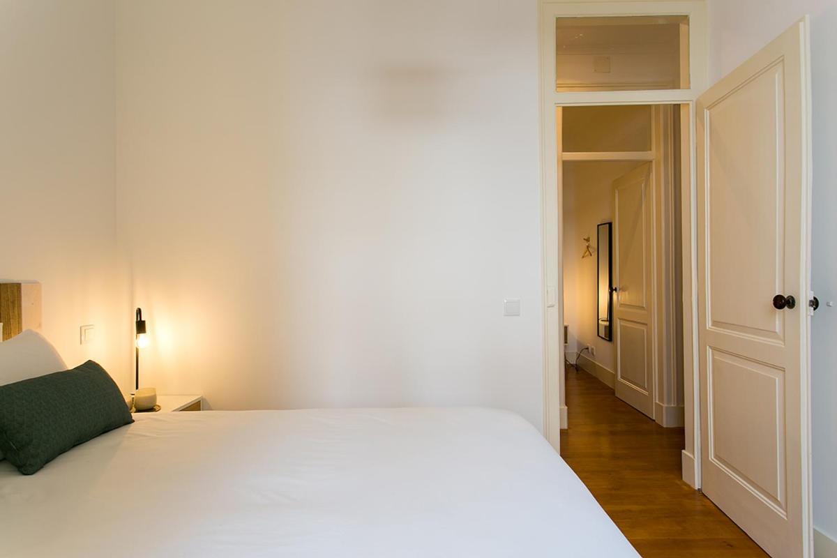 Lovelystay - Cozy 3bdr In Estrela *