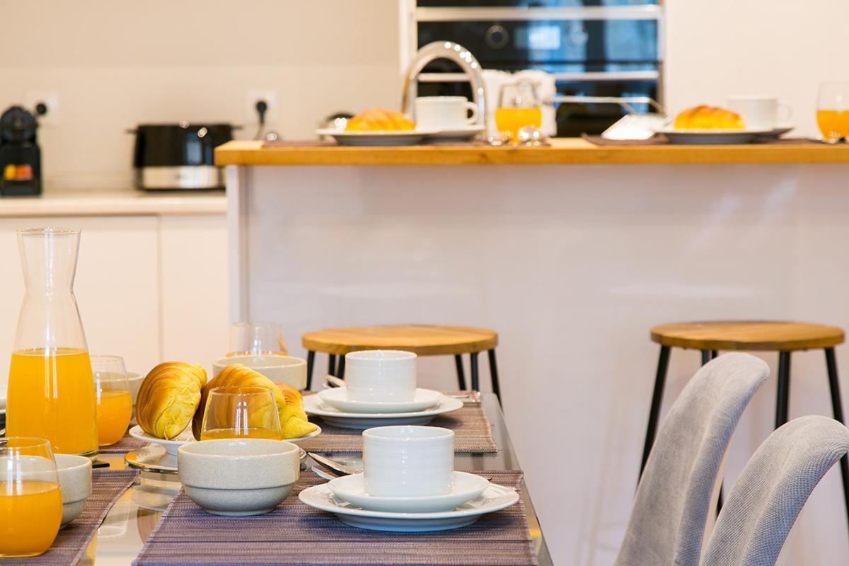 Lovelystay - Cozy 3bdr In Estrela Appartement Lisboa