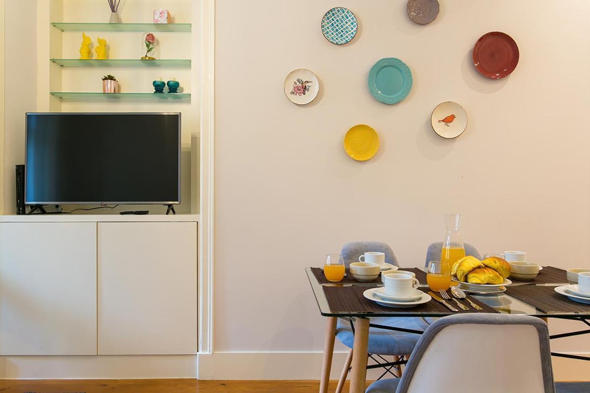 Lovelystay - Cozy 3bdr In Estrela Appartement Lisboa