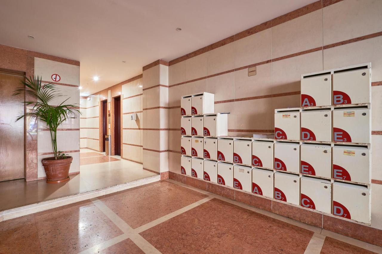 Apartamento Modern With Swiming Pool & Garage -