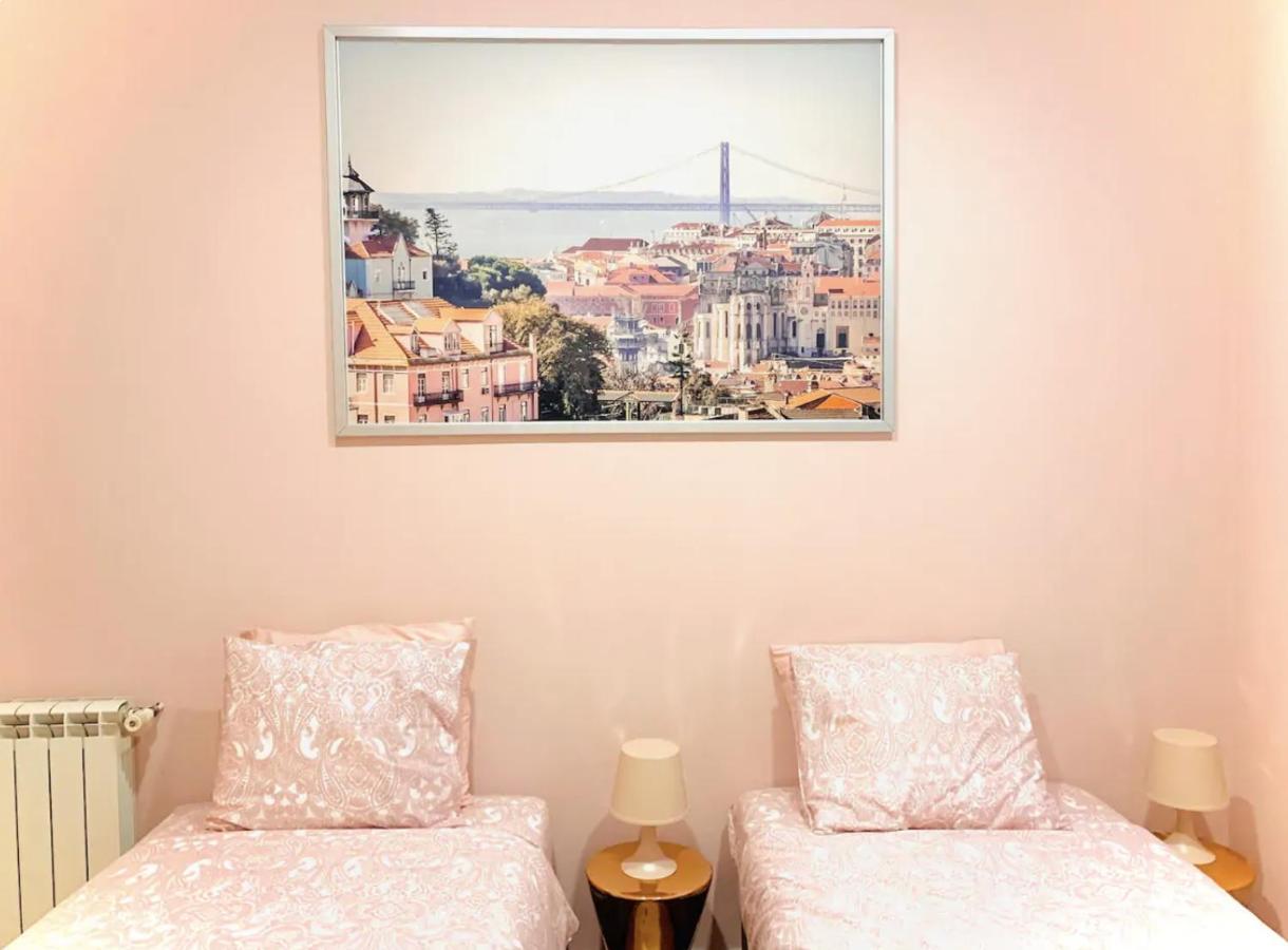 Charming 4 Bedroom In Chiado Appartement *