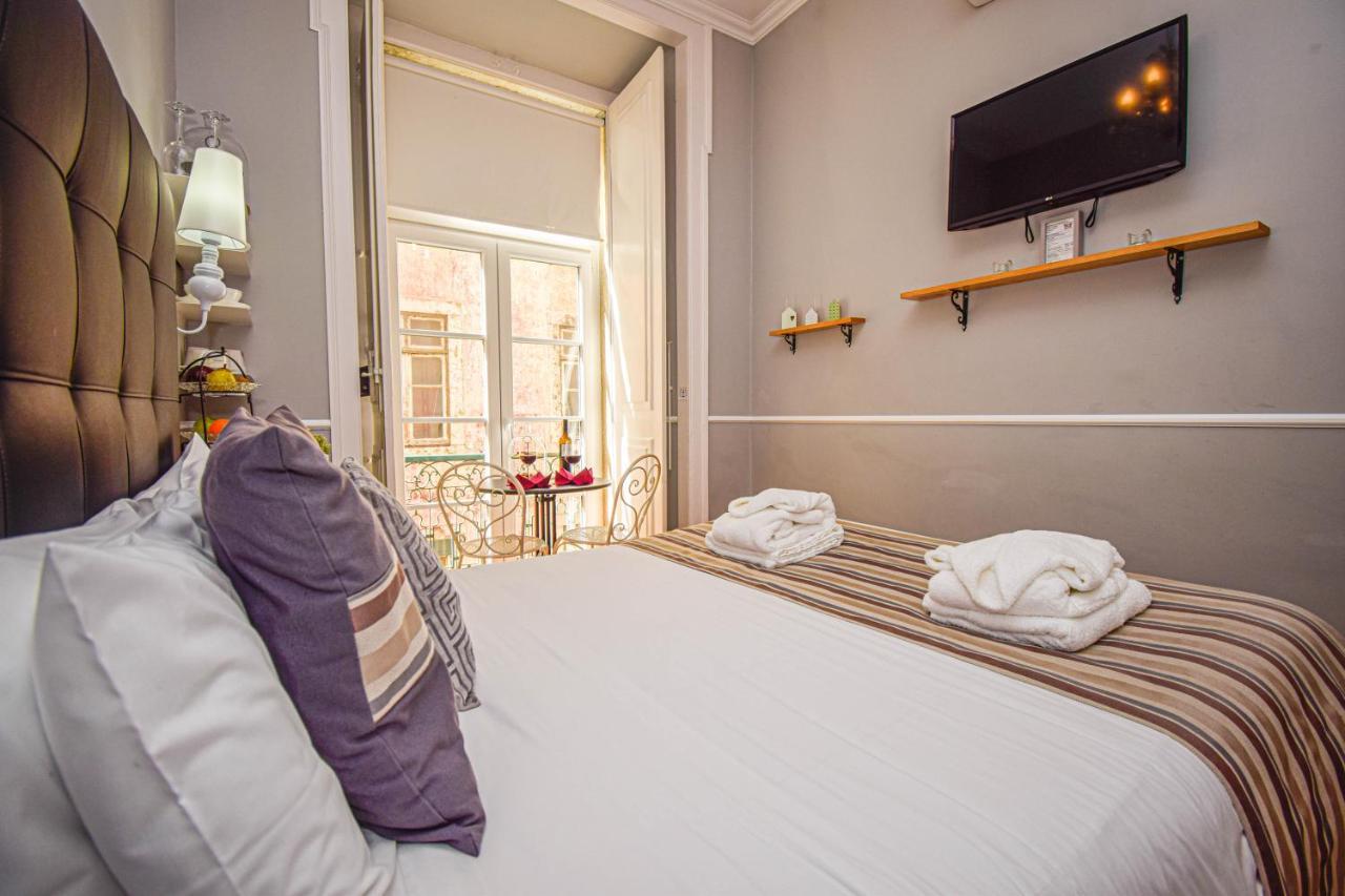 Couette-café B In B Downtown 3*