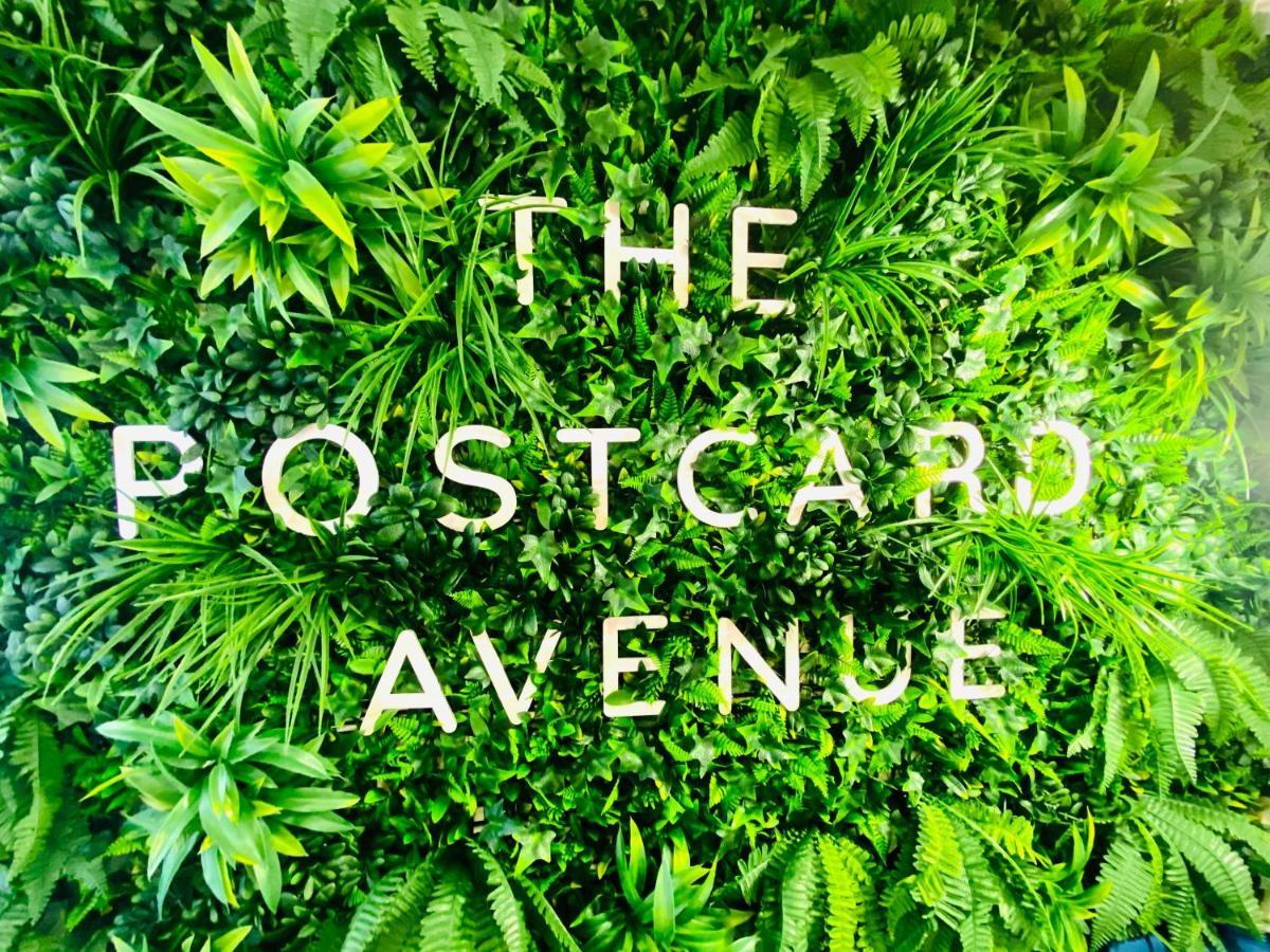 The Postcard Avenue Lissabon