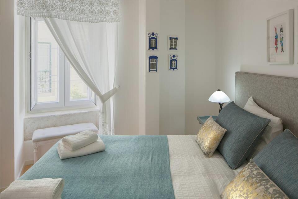 Central Turquoise Studio * Lissabon