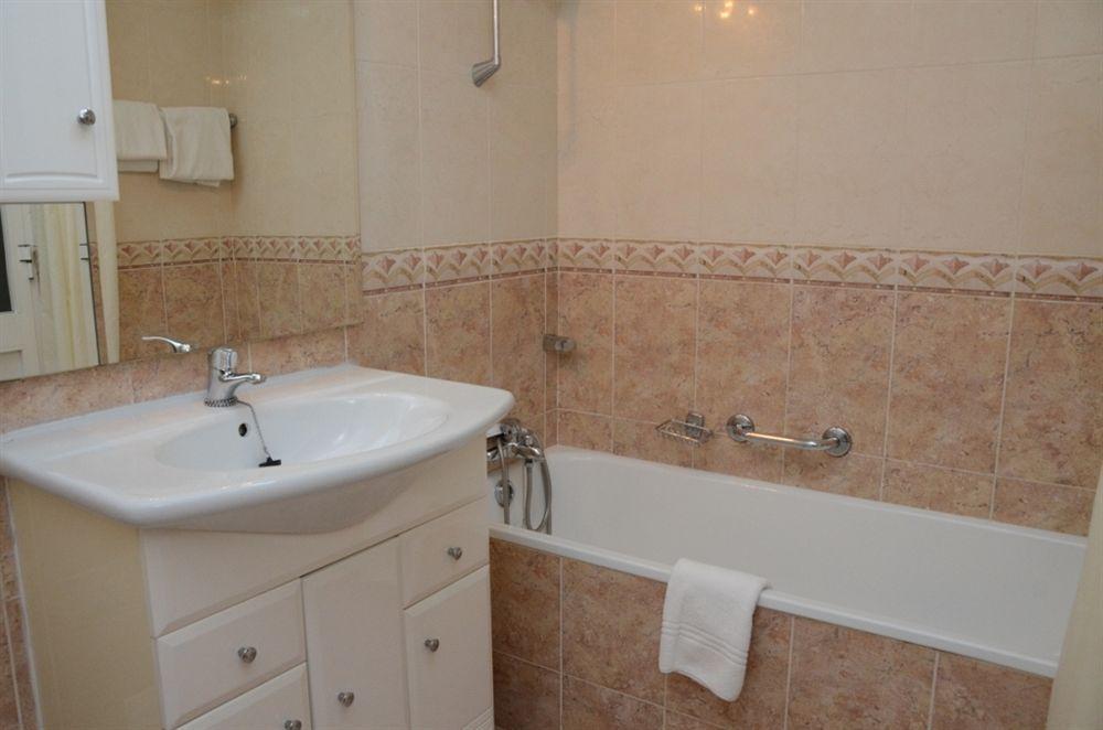 Flamingo Hotel 3*
