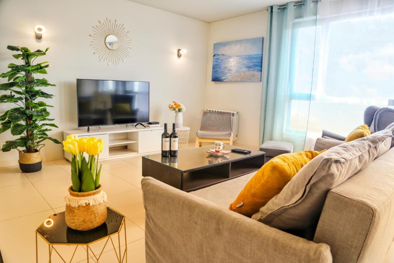 Apartment Bom Dia Parque Nacoes W *