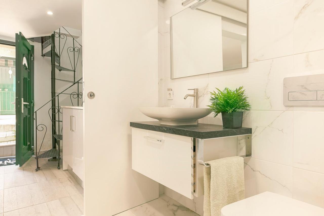 Cosy Duplex House In Downtown * Lissabon