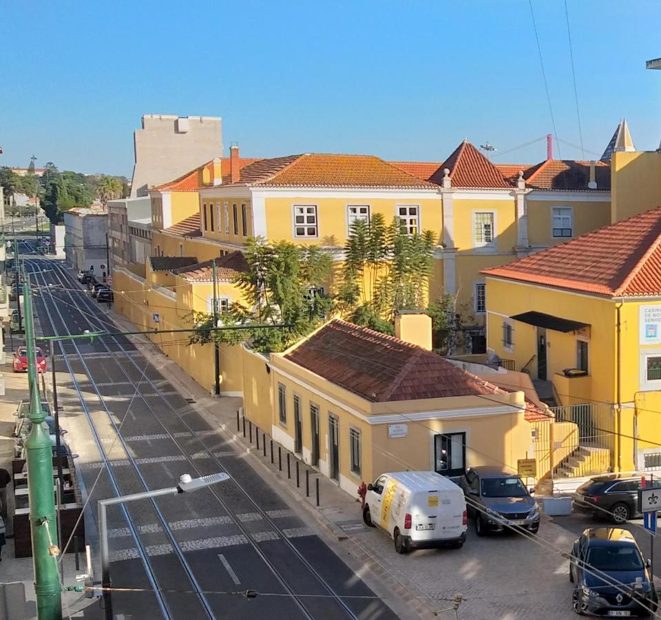 The Lisbon'S Light - Bed And Breakfast - Apartment Shared With The Hosts Homestay *