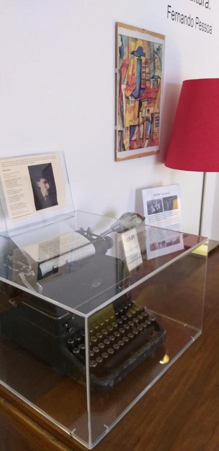 Homestay The Lisbon'S Light - Bed And Breakfast - Apartment Shared With The Hosts