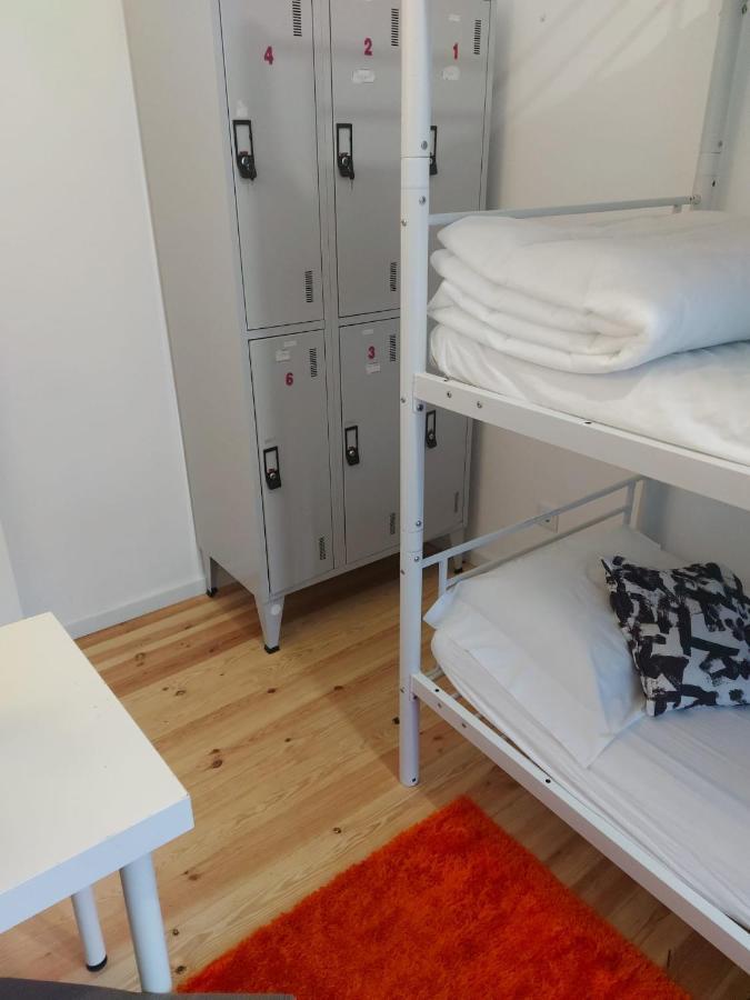 D&n Hospedagem-almirante Auberge de jeunesse