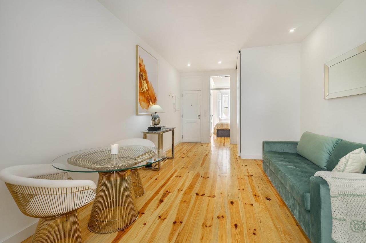 Whome Chic 1-bed W/ Patio Perfect To Explore Appartement Lisboa