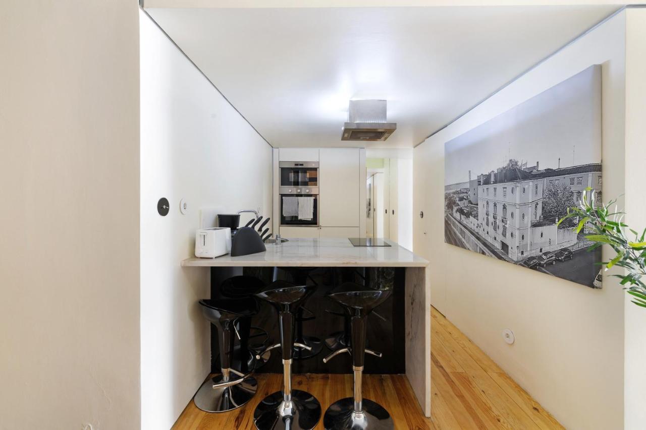 Apartment Rainbow Wall Loft