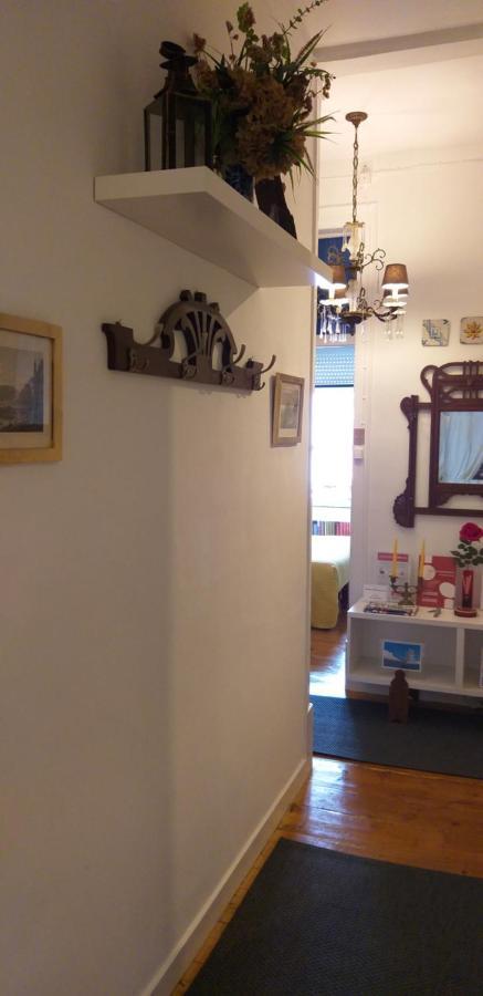 The Lisbon'S Light - Bed And Breakfast - Apartment Shared With The Hosts Homestay Lisbon