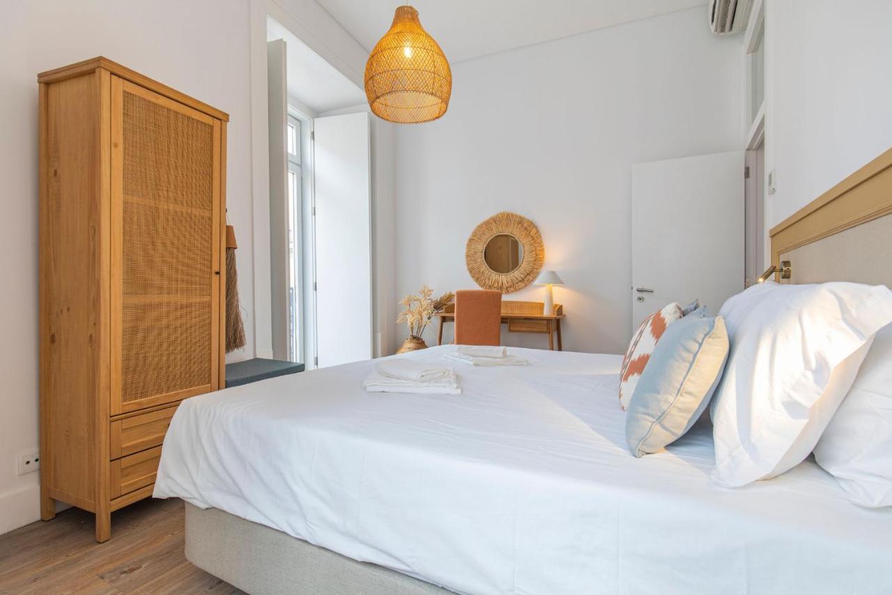 Ando Living - Abrantes 10 House
