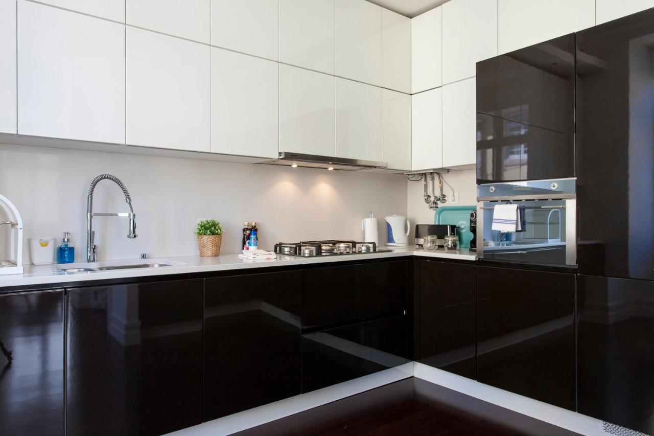 Flh Downtown Cosmopolitan Apartment