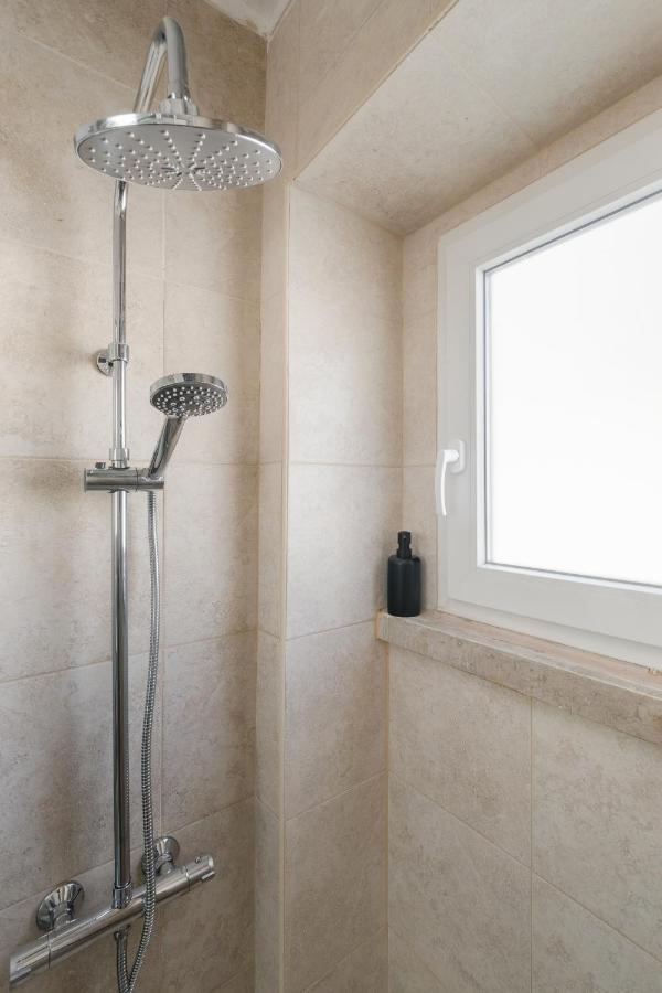 Casa Boma - Shining & Spacious With Balcony - Alvalade I Lissabon