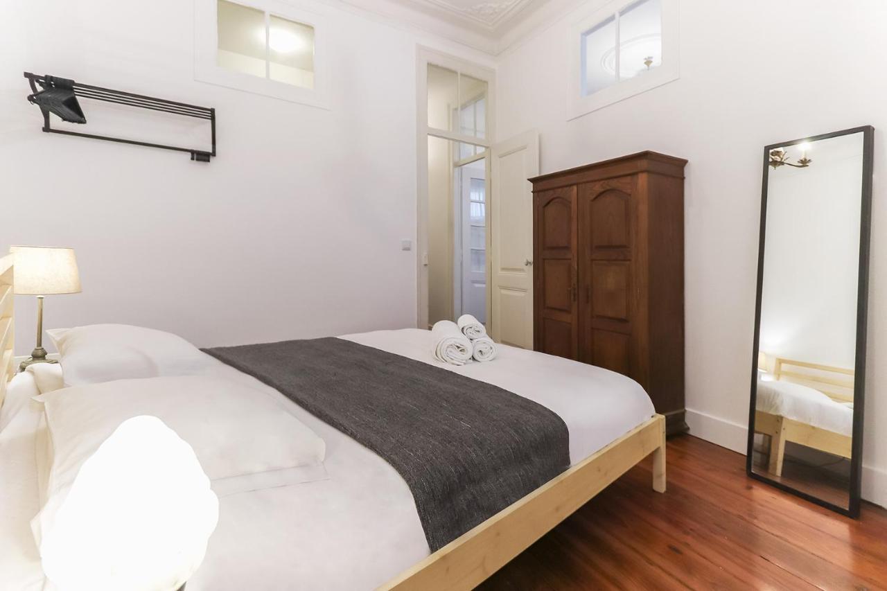 Apartment Castelo Typical By Homing