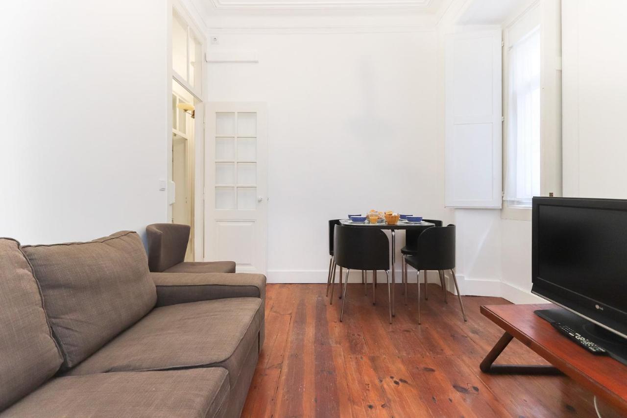 Apartment Castelo Typical By Homing *
