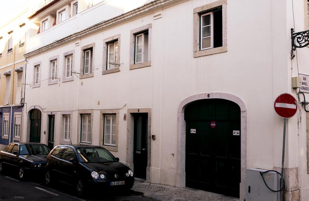 Triplex With Garage - Praca Das Flores Apartment Lissabon